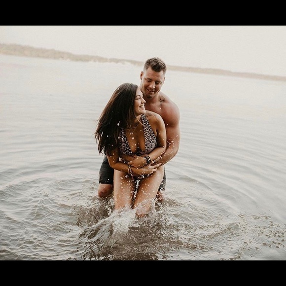 Meet your Posher, Athena - Picture 3 of 4